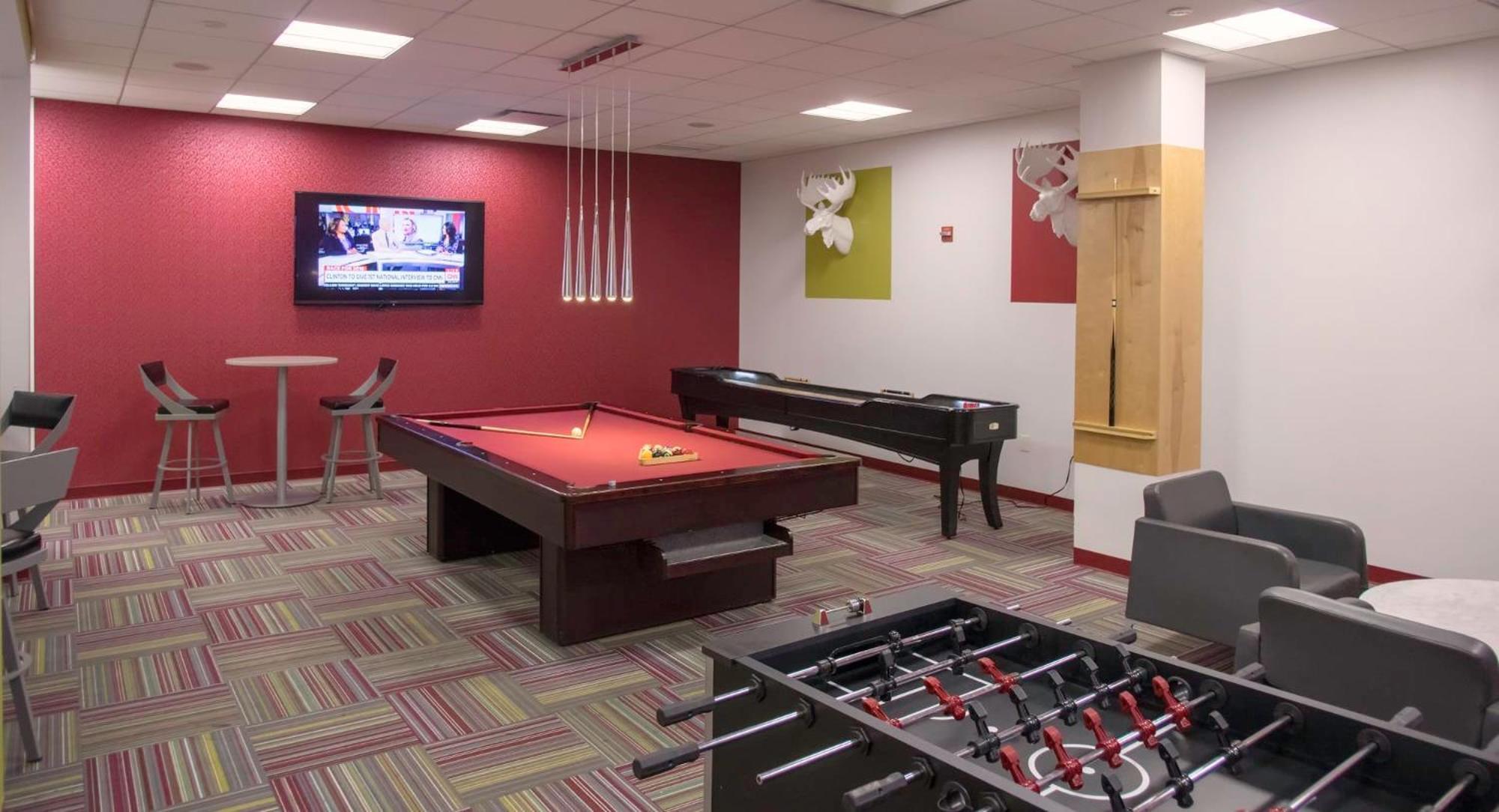 Beautiful 2Br Apartment At Crystal City With Gym Arlington Buitenkant foto