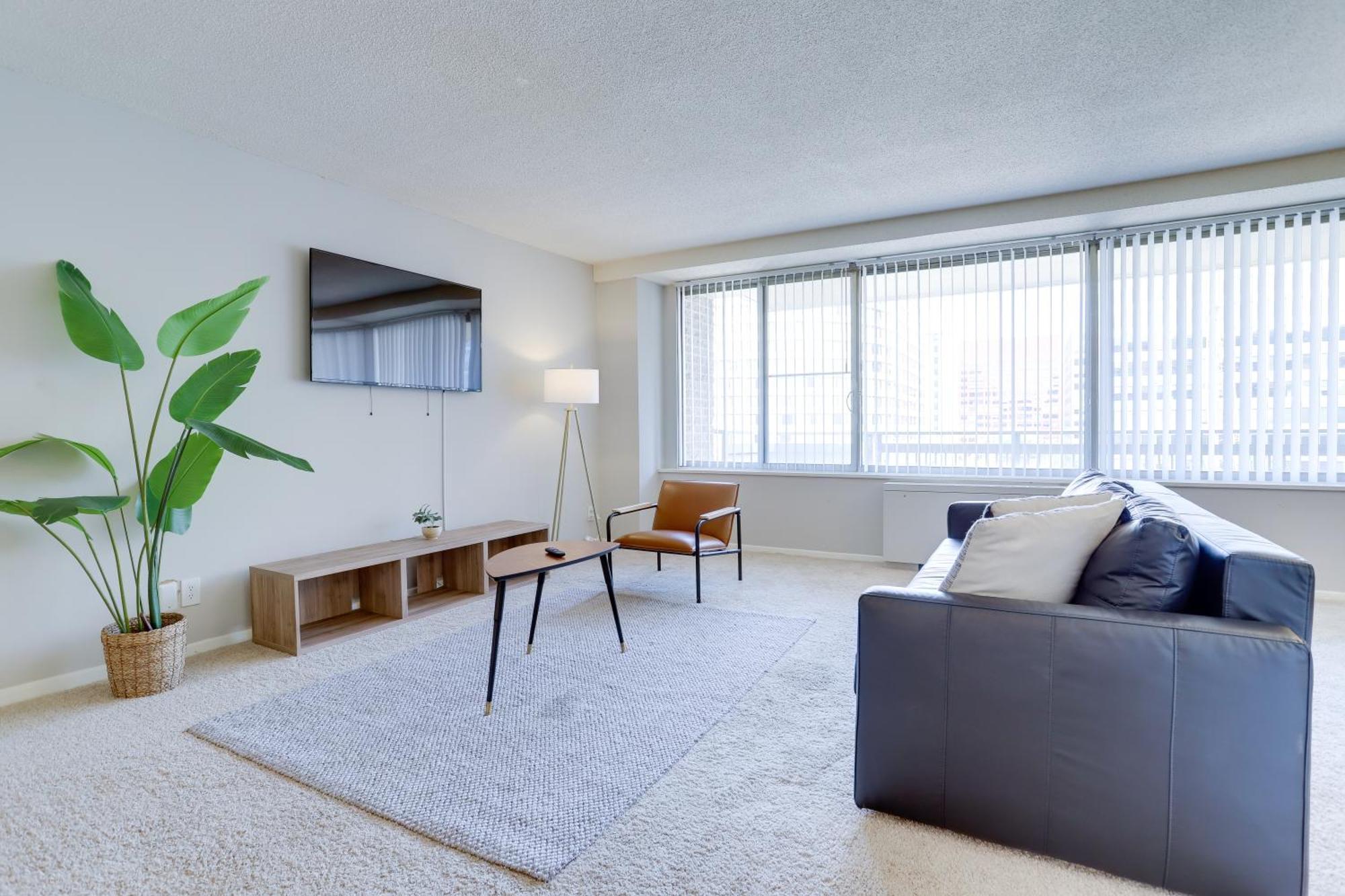 Beautiful 2Br Apartment At Crystal City With Gym Arlington Buitenkant foto