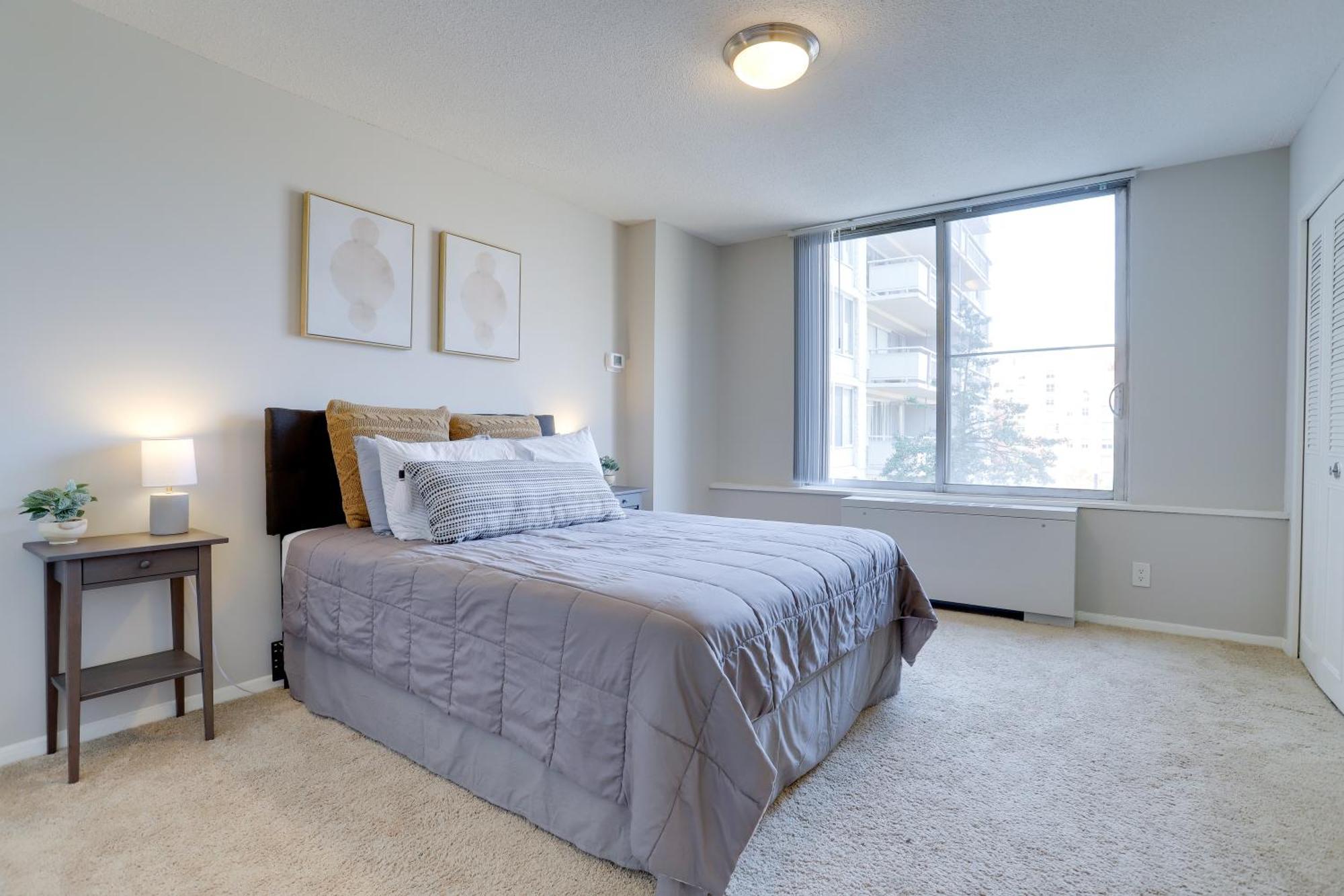 Beautiful 2Br Apartment At Crystal City With Gym Arlington Buitenkant foto